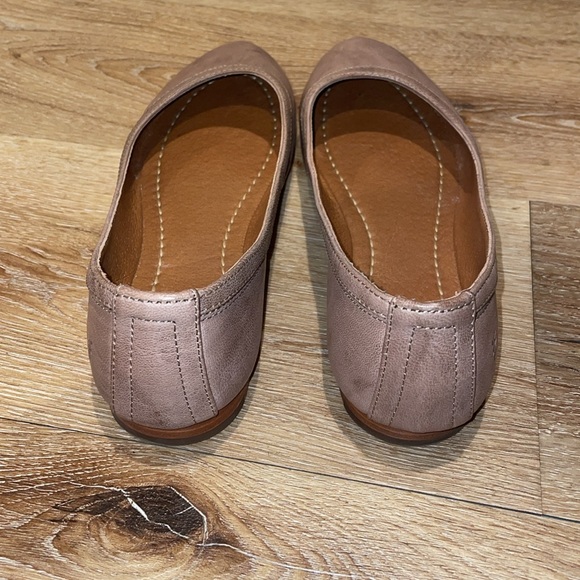 Frye flats - Picture 3 of 7